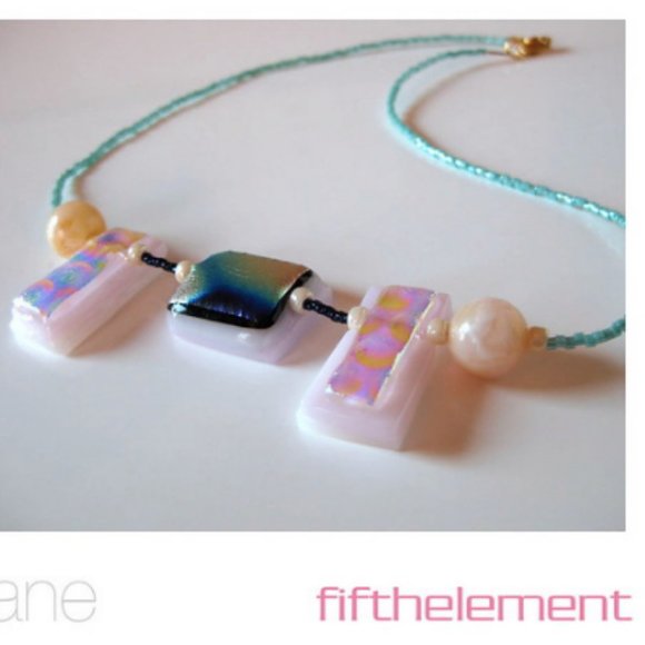 "Earth Angel" necklace- handmade dichroic glass and vintage beads. One of a kind - Picture 2 of 6